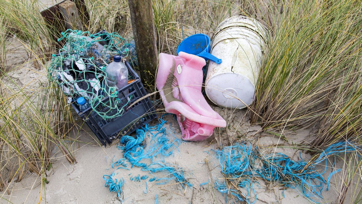Plastikmüll an der Nordsee