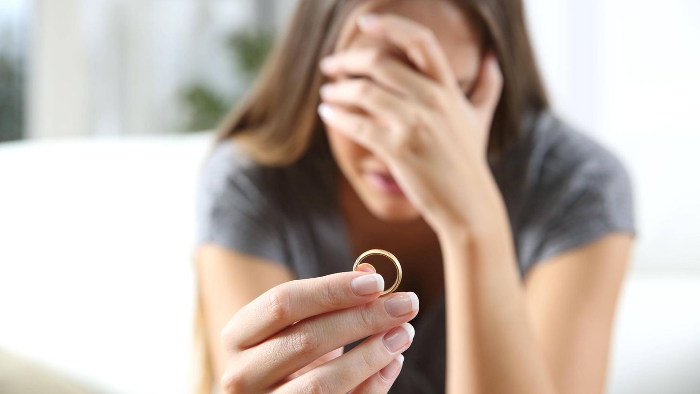 What’s the deal with the seventh year of a marriage or relationship?
