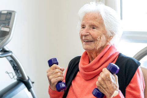 "Ich liebe das Fitnessstudio": 111 Jahre alte Australierin führt ihr hohes Alter auf Training zurück