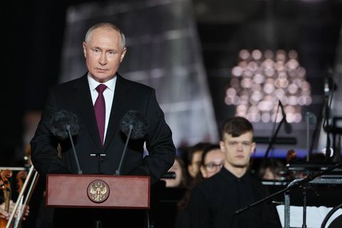 Am Abend als Jewgeni Prigoschin starb, zeichnete Wladimir Putin neue "Helden Russlands" aus. 