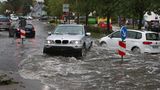 Teilweise kam es durch das tosende Unwetter zu Überschwemmungen wie hier in Augsburg