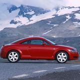 Das Audi TT Coupé der ersten Generation mit Heckspoiler