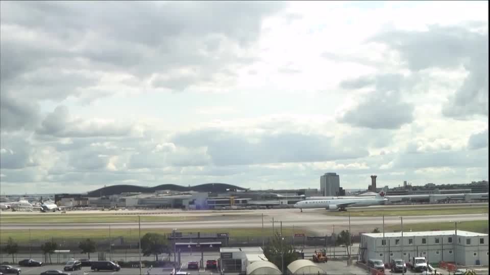 Video: Technische Probleme bei der britischen Luftraumüberwachung führten zu Störungen