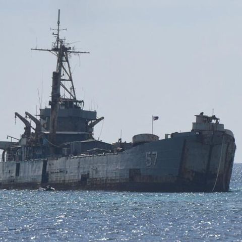 Seit 1999 liegt die "Sierra Madre" auf einem Riff 200 Kilometer vor der philippinischen Küste