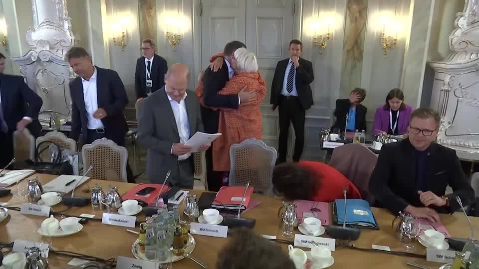 Video: Schub für die Wirtschaft gesucht - und fürs Miteinander