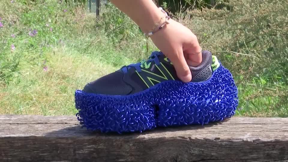 Video: Ein Schuh wie ein Bisonhuf