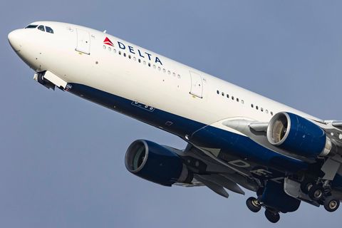 Eine Maschine von Delta-Airlines