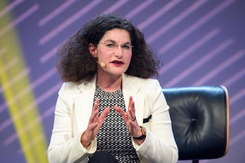 Managerin Tina Müller