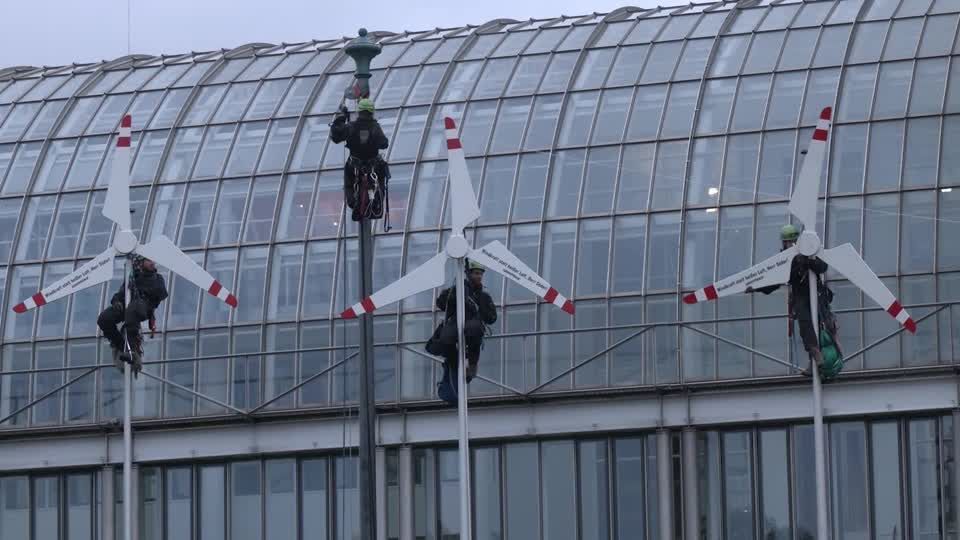 Video: "Windkraft statt heißer Luft" - Greenpeace fordert Ausbauschub in Bayern