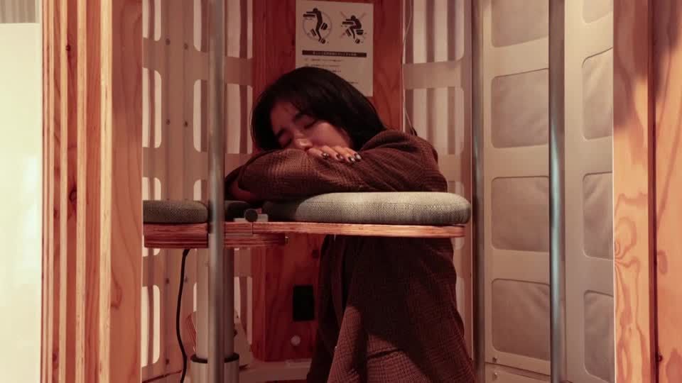 Video: Schlafen wie Giraffen