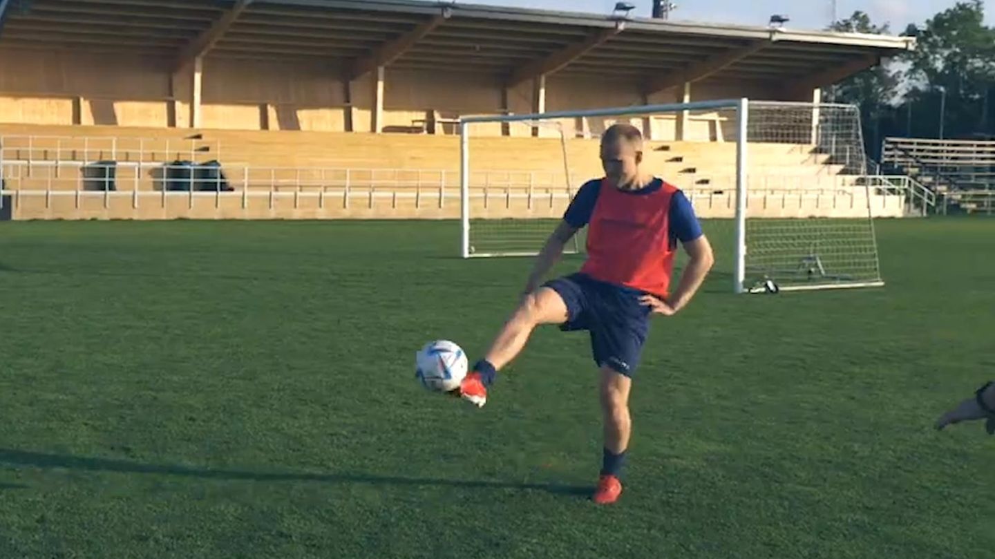 Tricked offside?  Swedish third division club wants to revolutionize football rules