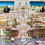 Die ganze Welt an einem Ort gibt es in Hamburg. Laut der Zentrale für Tourismus ist das Miniatur-Wunderland die beliebteste Sehenswürdigkeit Deutschlands. 1,6 Millionen Besucher sind 2024 in die Speicherstadt gekommen 