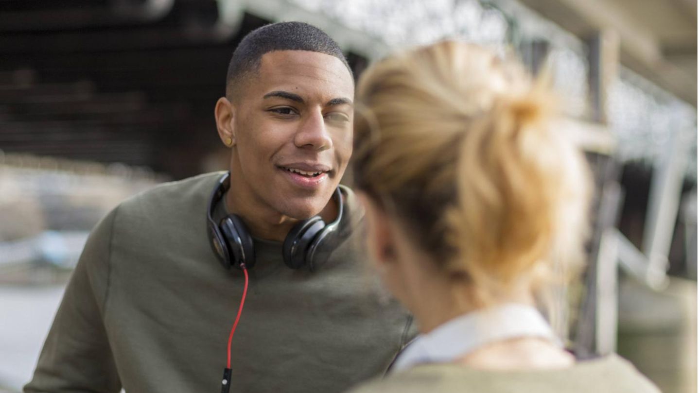Gossip about your ex-partner when dating – honesty or red flag?