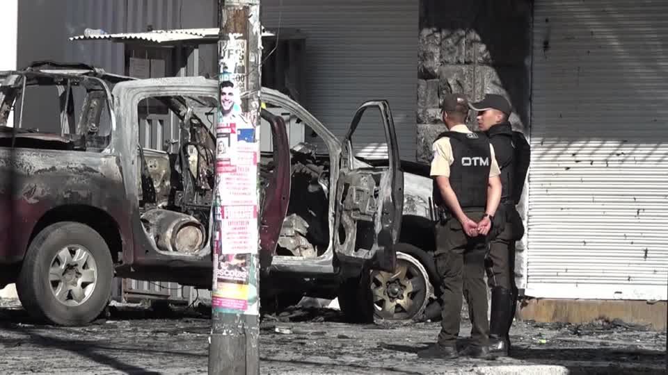 Video: Explosionen in Ecuador Video: Explosionen in Ecuador