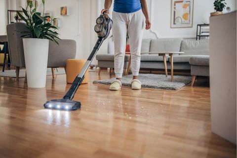 Staubsauger mit Akku oder mit Kabel?