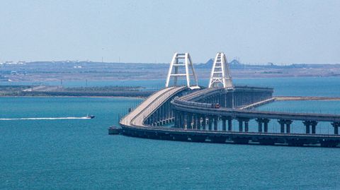Krim-Brücke, Straße von Kertsch