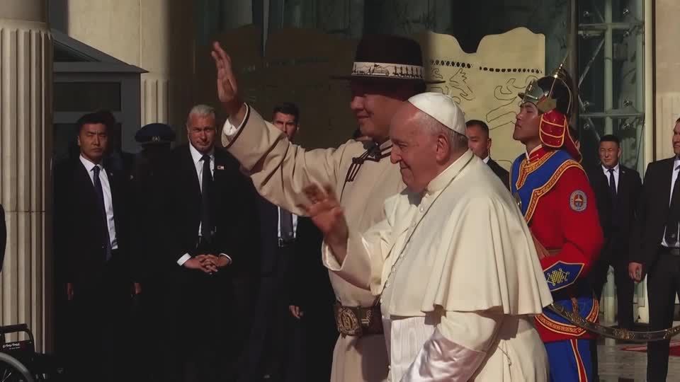 Video: Papst setzt Mongolei-Besuch fort