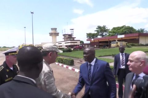 Video: Russische Militärdelegation setzt Afrikareise fort