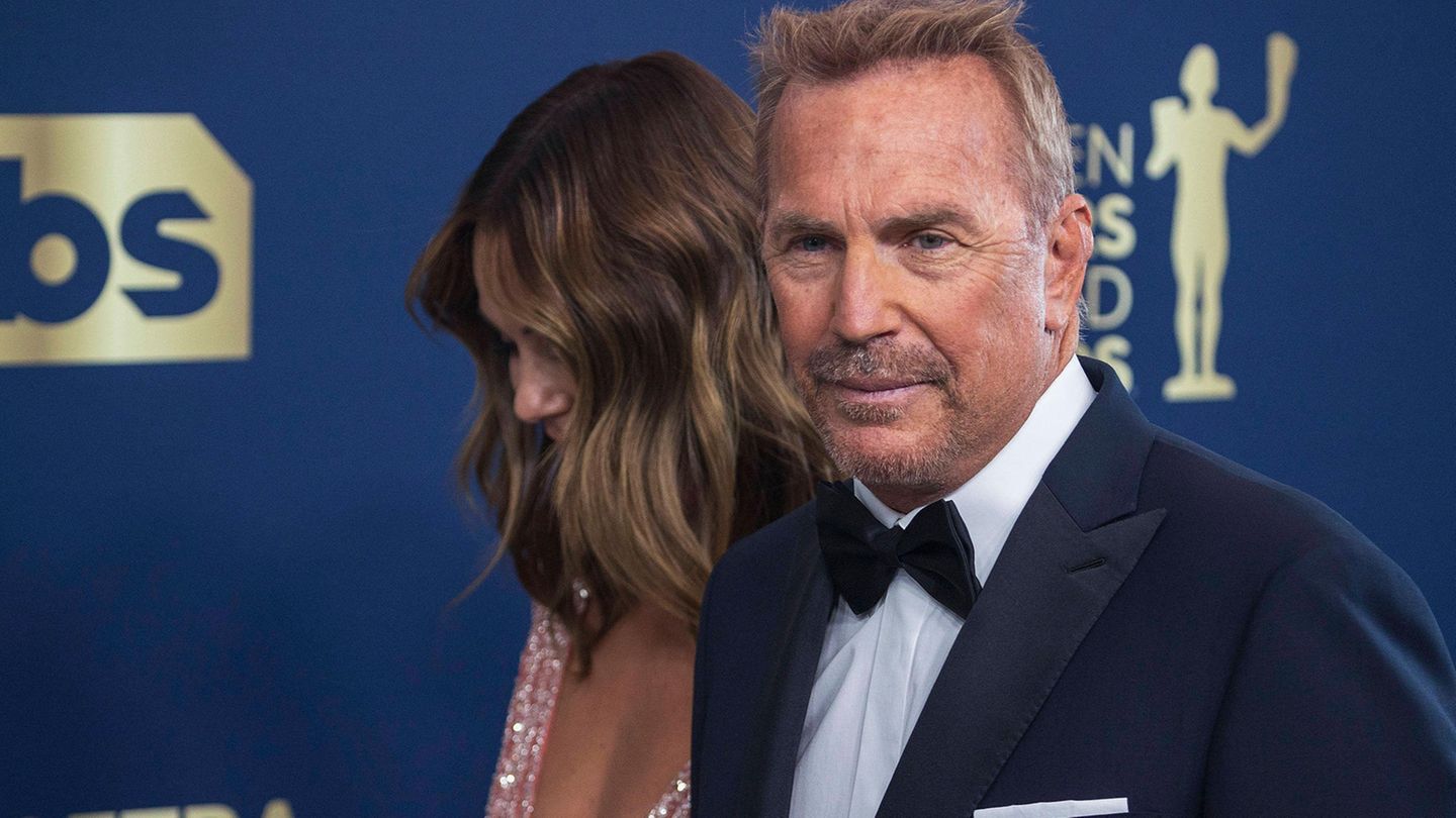 Kevin Costner comments on court battle with estranged wife