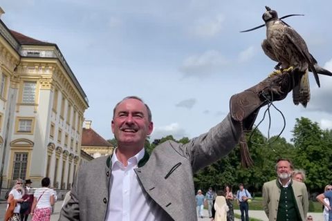 Chef der Freien Wähler in Bayern: Aiwanger bleibt im Amt und setzt Wahlkampf fort