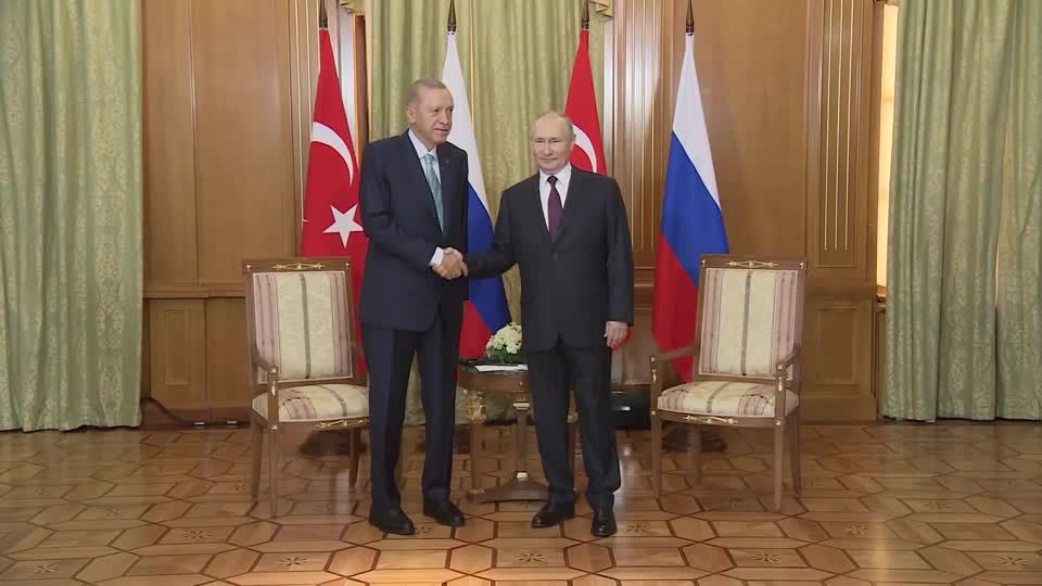 Video: Putin besteht bei Getreide-Abkommen auf Erfüllung von Forderungen Video: Putin besteht bei Getreide-Abkommen auf Erfüllung von Forderungen