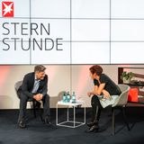 Der Vizekanzler und die Bestseller-Autorin zeigten sich gut gelaunt