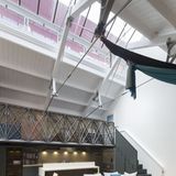 Gebaut für die Ewigkeit - die Stahlkonstruktion spannt das Dach.