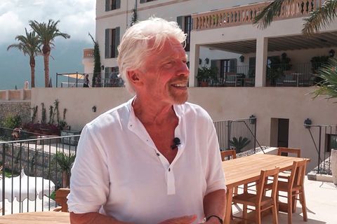 2000 Euro pro Nacht: Richard Branson zeigt sein neues Luxus-Hotel auf Mallorca