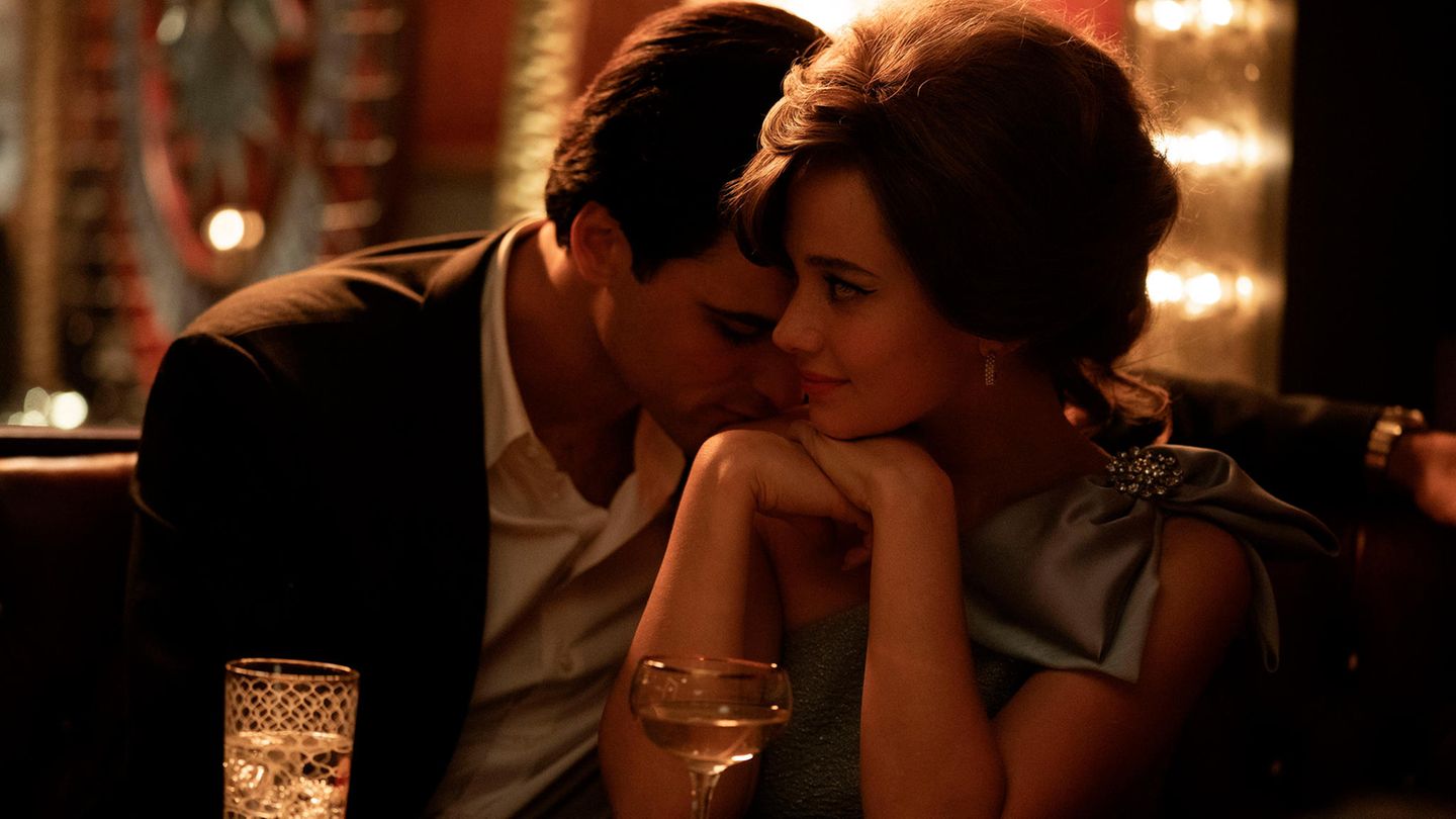 Elvis (Jacob Elordi) und seine Frau (Cailee Spaeny) in einer Szene des Films "Priscilla" Elvis (Jacob Elordi) und seine Frau (Cailee Spaeny) in einer Szene des Films "Priscilla"