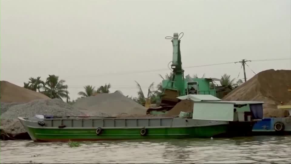 Video: UN warnt: Sandabbau "sterilisiert" den Meeresboden