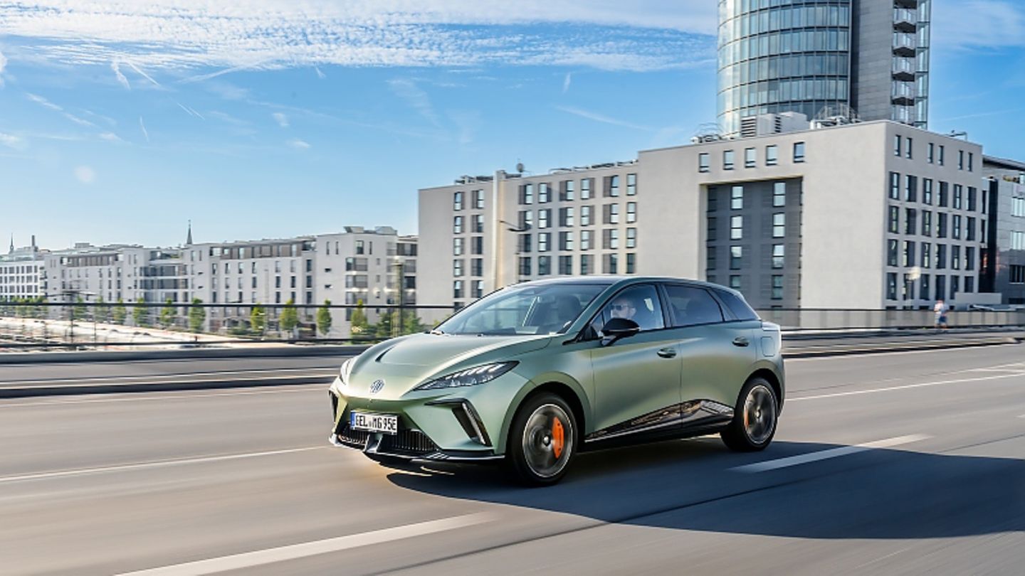 MG4 Electric Xpower 2023