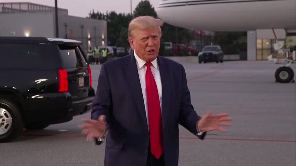 Video: Trumps Wahlbetrug-Prozess könnte vier Monate dauern