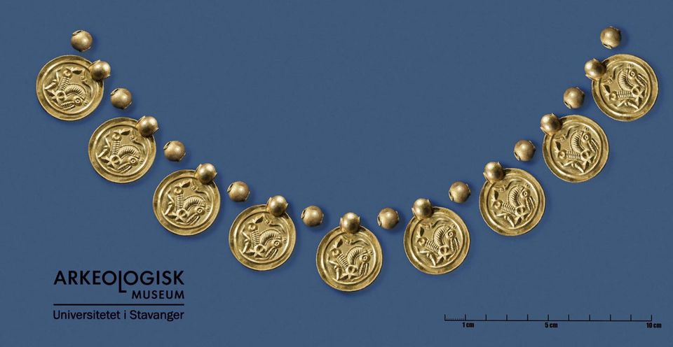 Archäologie: Mann mit Metalldetektor findet Goldschatz aus dem Jahr 500 nach Christus