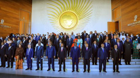 Afrikanische Staatschefs versammeln sich für ein Gruppenfoto