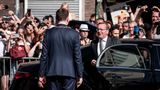 Bundesverteidigungsminister Boris Pistorius trifft ebenfalls vor dem Rathaus ein. Die Invictus Games sind ein 2014 von Prinz Harry ins Leben gerufener Sportwettbewerb für Kriegsversehrte, der in der Regel alle zwei Jahre stattfindet. Dieses Mal finden die Spiele erstmals in Deutschland statt.