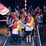 Hier zieht das deutsche Team ins Stadion ein