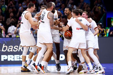 Hat Grund zur Freude: Die deutsche Basketball-Nationalmannschaft