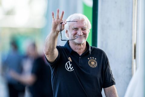 Rudi Völler wir die deutsche Nationalmannschaft für das Freundschaftsspiel gegen Frankreich am Dienstag betreuen
