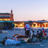 Die meisten Menschen in den vom Beben betroffenen Gebieten verbrachten auch die Nacht zum Sonntag im Freien