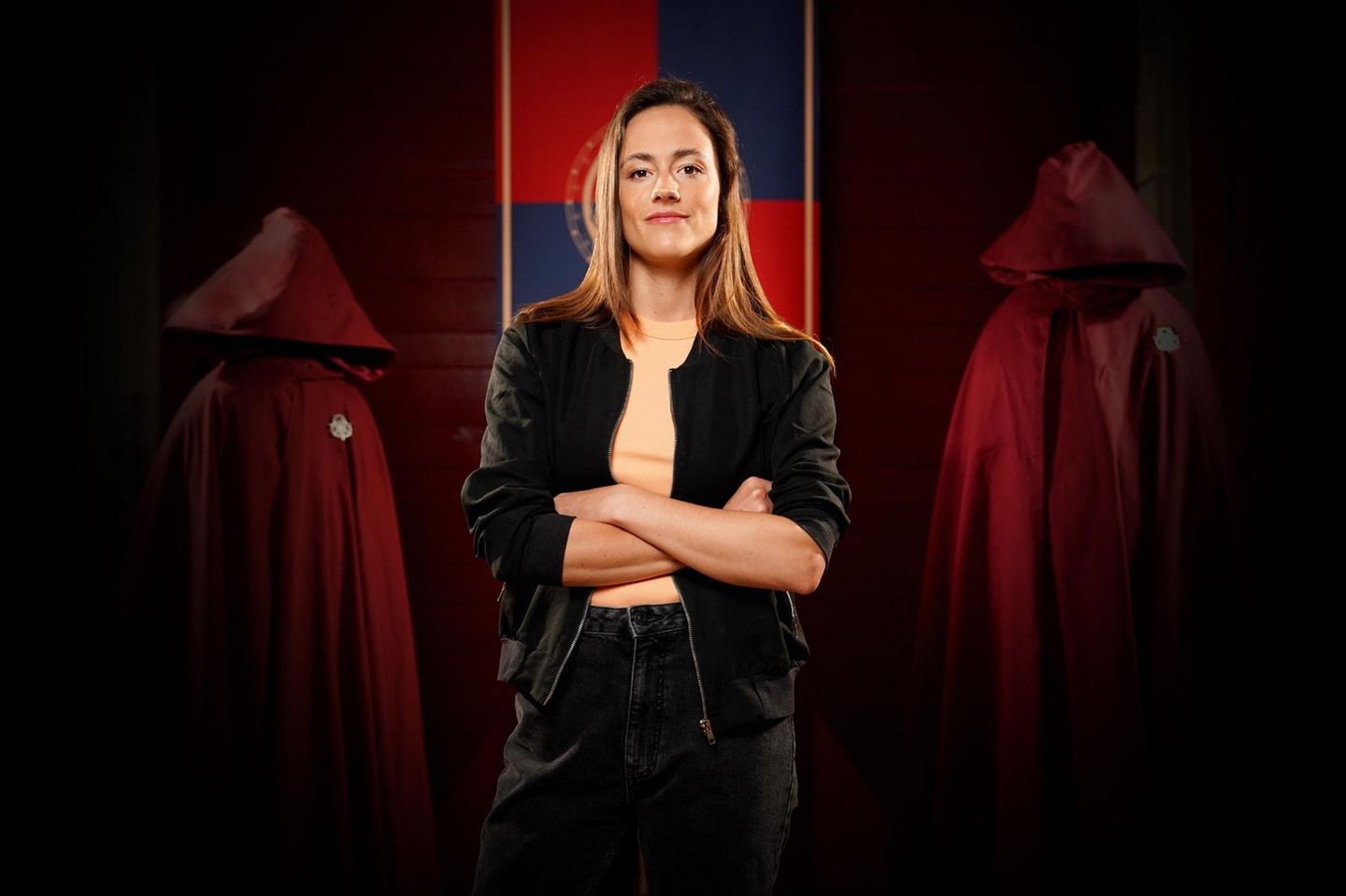 Bei der Dating-Show "Princess Charming" war sie die Henne im Korb und wurde von 20 Frauen umschwärmt. Bei diesem Format ist Irina Schlauch hingegen von drei Verrätern umgeben. 