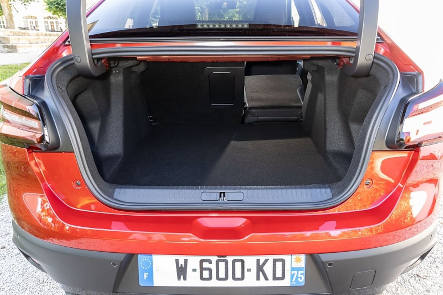 Citroën ë-C4 X