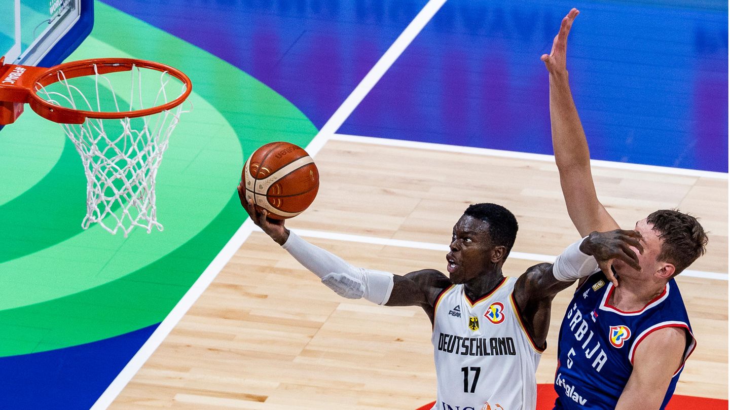 Dennis Schröder im Finale gegen Serbien