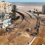 Straßenzüge in der besonders schwer betroffenen Hafenstadt wurden zum Teil zerstört