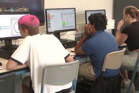 Video: KI-Workshop soll Kinder fit für die Zukunft machen