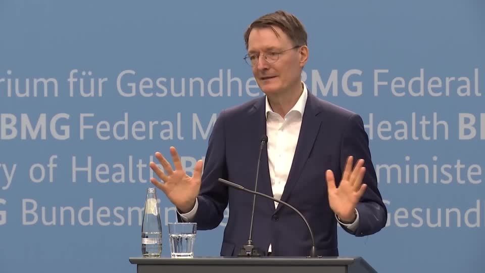 Video: Lauterbach warnt vor Hamsterkäufen bei Kinder-Arzneimitteln