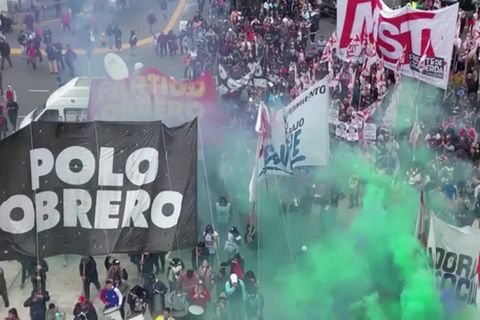 Video: Vor der zweiten Wahlrunde in Argentinien: Gewerkschaftler demonstrieren gegen rechten Präsidentschaftskandidaten
