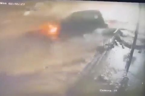 Überschwemmungen in Libyen: Video zeigt, wie sich Dernas Straßen in reißenden Fluss verwandeln