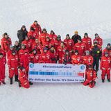 #scientists4future: Eine Forschungsgruppe in der Arktis demonstriert fürs Klima