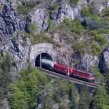 Ein Güterzug des ÖBB in Österreich