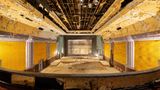 Leere und Zerfall: Das Theater „Le Normandy“ in Frankreich